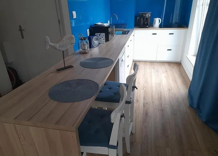 Zeglarska Przystan Daire